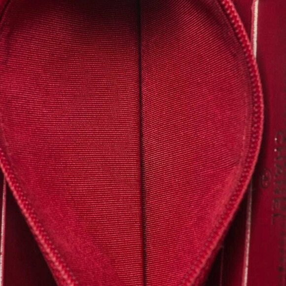 Chanel Red Quilted Caviar Leather CC Zip Compact Wallet - Picture 7 of 10